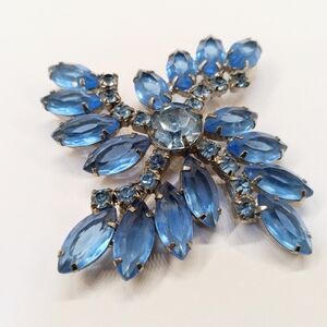 Vintage Swirling Blue Rhinestone Brooch